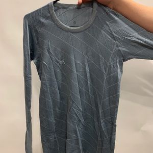 Lululemon Workout Shirt